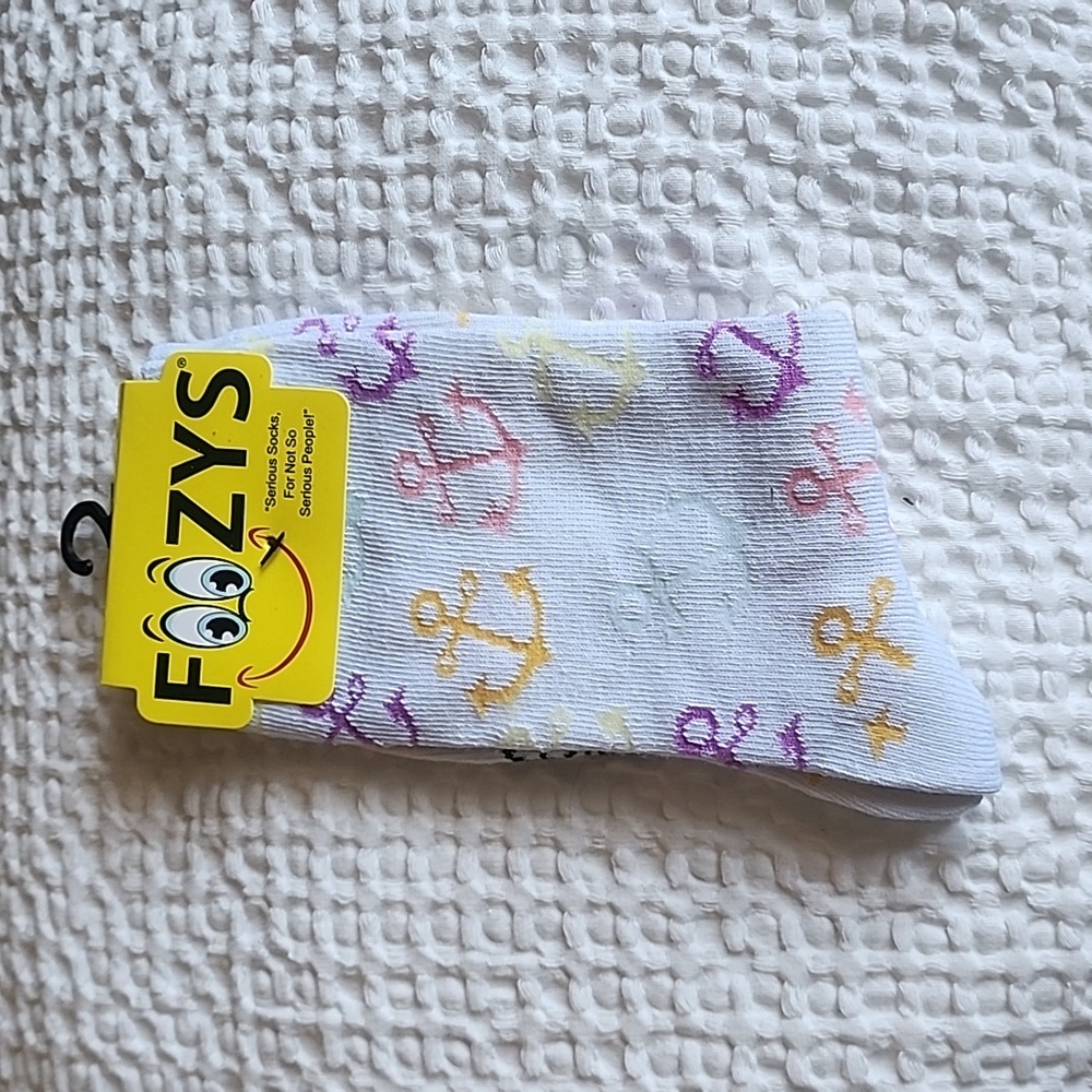 3/$20 Foozy Funny Anchor Socks!